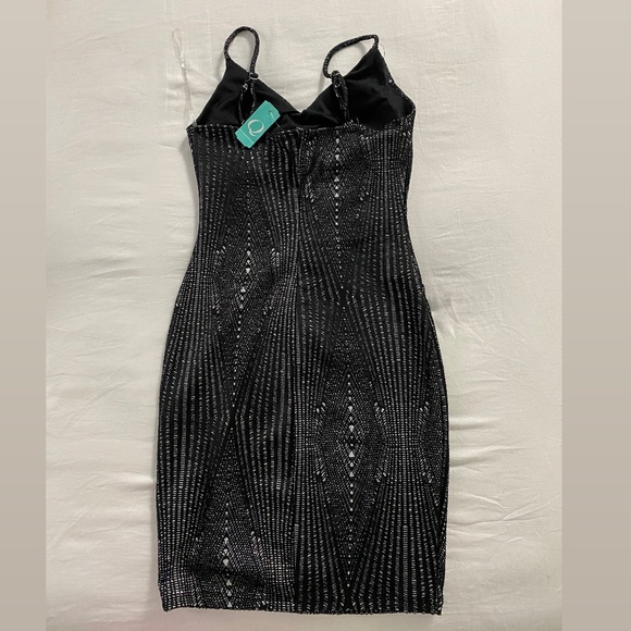 Beautiful Sparkly Black Dress - Picture 2 of 4